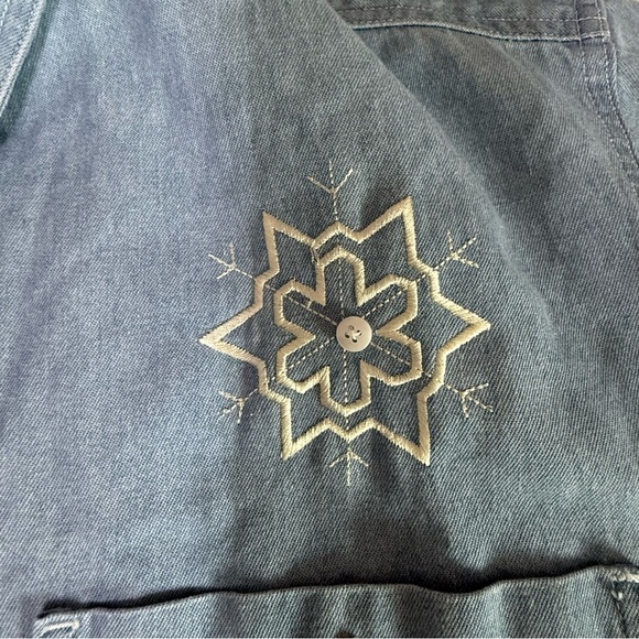 Allsport Denim Jean Shirt Size Large Longsleeve Women Snowman Applique Teacher - Picture 9 of 10